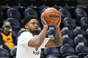 但对于伍兹 但对于伍兹