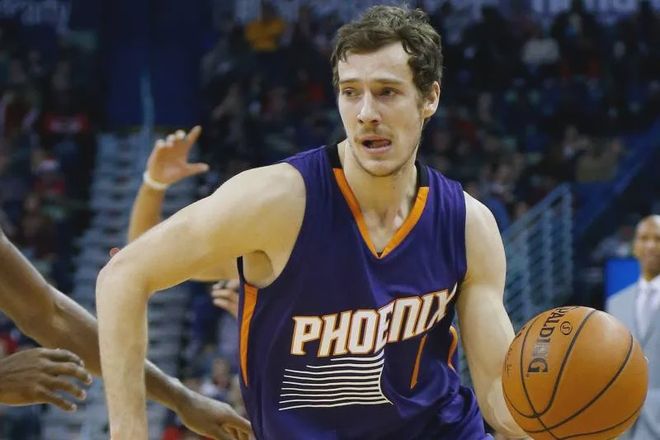 用新人球员 用新人球员